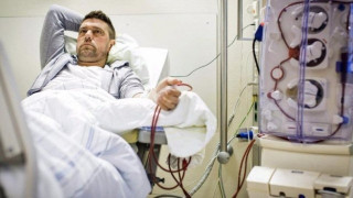 Τρίτη          μεταμόσχευση νεφρού        για Κλάσνιτς!