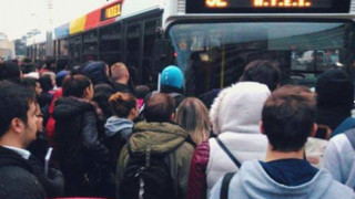 Φοιτητές ΑΤΕΙΘ: «Τριτοκοσμικές συνθήκες στη γραμμή 52 του ΟΑΣΘ»