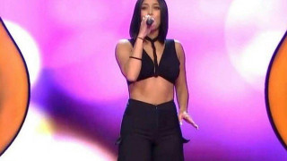The Voice: Αυτή είναι η καυτή Ζωή Χρήστου που τρέλανε τον Μουζουράκη