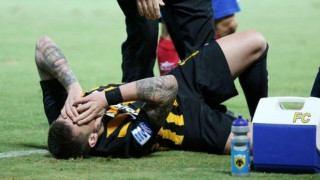 Σε αναμμένα κάρβουνα στην ΑΕΚ με τον τραυματισμό του Μάνταλου