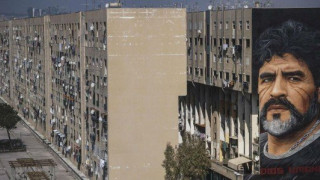 ΝΤΙΕΓΚΟ ΜΑΡΑΝΤΟΝΑ: Ο «Θεός» λατρεύεται  ακόμη στα 57 του