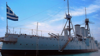 Νέα παράταση               για το           Αβέρωφ