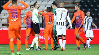 Κάναντι: «50-50 το              πέναλτι του Στρούγγη»