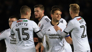 Κοφτερές                          «λεπίδες» αυτή την εποχή