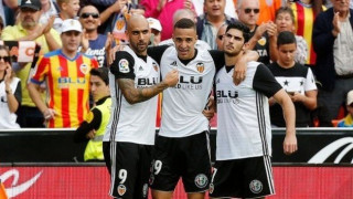 Τίποτα δεν μένει                                              το ίδιο!