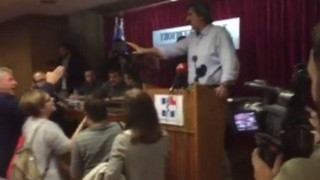 Πολάκης προς Πρόεδρο ΠΟΕΔΗΝ: «Βρες καμιά χολέρα» (ΒΙΝΤΕΟ)