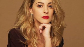 Νατάσσα Μποφίλιου: «Νιώθω γκόμενα και μου αρέσει πολύ» (ΒΙΝΤΕΟ)