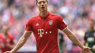 «Σβηστά» η Μπάγερν, στη δεύτερη θέση η        Σάλκε