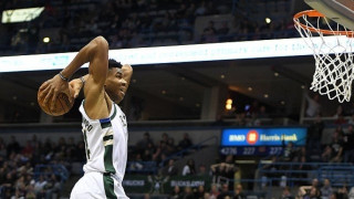 Δύσκολη νίκη για Μπακς με... «σούπερ» Αντετοκούνμπο (videos)