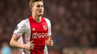 Στο «στόχαστρο» της Μπαρτσελόνα ο Ντε Λιχτ του Άγιαξ