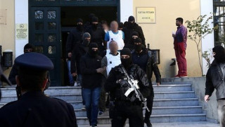 Βαρύτατες διώξεις για τρομοκρατία σε βάρος των εννέα Τούρκων