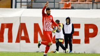 Οικογένεια   στα... δύο:   Ζυγκερίδης    VS    Ζυγκερίδη