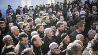 Την πάτησε ο Ερντογάν στην Κομοτηνή - Μόνο 350 άτομα στη συγκέντρωση