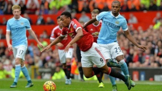 Με ποιους είσαι; Με τους «κόκκινους» ή με τους «μπλε»; (vid)