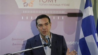 Συμβασιούχοι των ΟΤΑ αποδοκίμασαν τον Τσίπρα πριν φύγει από Θεσ/νίκη