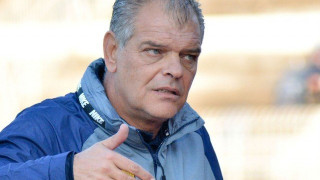 Αλλάζει πρόσωπα, όχι όμως και            φιλοσοφία