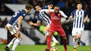 Με τέτοιες γκέλες δεν γίνεται να θέλεις τετράδα Αρσεναλ!