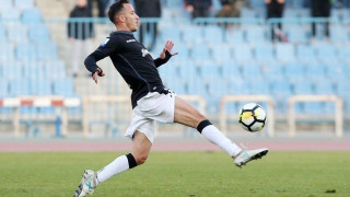 Ζωηρό      ενδιαφέρον      για     τον       Κάτσε