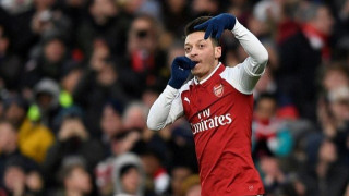 Οι            Λονδρέζες           έκαναν το καθήκον τους!