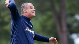 Δύο     αλλαγές      ετοιμάζει     ο         Σπανός