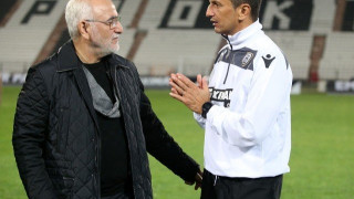 Αντί να τους «μαντρώσει»       τους χάιδεψε με χιλιάρικα