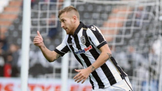 Πήρε το                     μικρόφωνο ο Ενρίκε (pic)