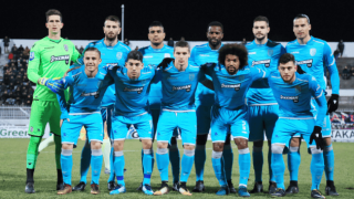 Άνετη               πρόκριση και πάει για το repeat