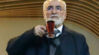 Απαγορεύονται         τώρα πια οι μεταγραφικές ανοησίες