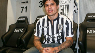 Η υποδοχή μετά... ξύλου του Αζεβέδο από τους νέους συμπαίκτες του