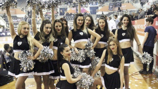 Για πρώτη φορά cheerleaders φέτος στο Παλατάκι (Pics)