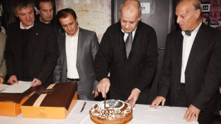 Τα είπε           με τους      βετεράνους ο Λουτσέσκου