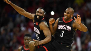 Προελαύνουν   Ρόκετς    και   Τίμπεργουλβς   (videos)