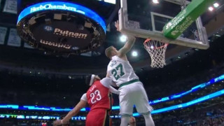 Top-5: «Απογειώθηκε» στην    κορυφή ο Τέις (video)