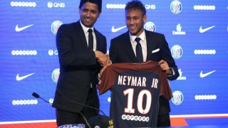 «Γελάω με   τις φήμες για    Ρεάλ      και       Νεϊμάρ»