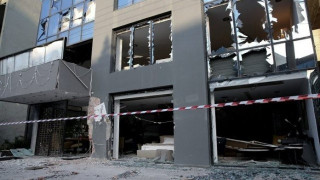 Ανατίναξαν στην Αθήνα την έκθεση επίπλων του ΠΑΟΚτσή Γιάννη Διαμαντίδη