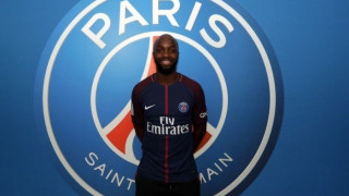 Ανακοίνωσε Ντιαρά η                             Παρί