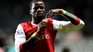 Έμπουε: «Νιώθω          ξεχασμένος  και ολομόναχος»