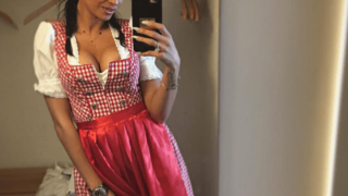 Ελληνίδα                μοντέλο τα πέταξε όλα έξω! (photos)