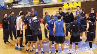 Χαραλαμπόπουλος: «Τα υπόλοιπα στο         γήπεδο»!