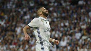 Έχασε το... άχαστο και τον γιουχάισε όλο το γήπεδο (video)