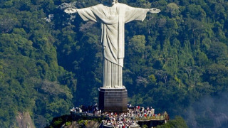 Της κακομοίρας: Προσεύχεται να τον «σφάξουν» ο Ολυμπιακός