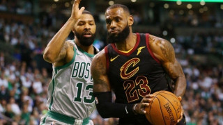 Οι  Καβαλίερς    χάλασαν     τη μεγάλη βραδιά του Πιρς (vid)