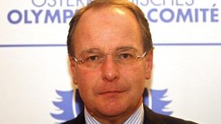 Χούμπελ: «Ηρθα για συμβουλές, όχι για          ποινές»