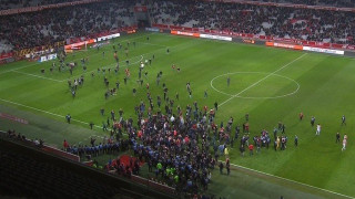 «Ντου» των              οπαδών της Λιλ στο γήπεδο (vid)