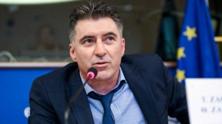 Η φωτογραφία που ανέβασε ο Θόδωρος Ζαγοράκης και θύμισε πάρα πολλά