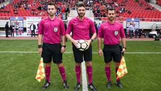 Σπάθας  το αγαπημένο παιδί         του           Πειραιά