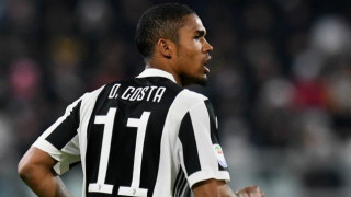 «Σφήνα» της Μάντσεστερ Γιουνάιτεντ για Ντόουγκλας Κόστα