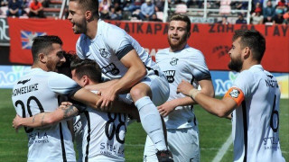 Αποθεωτική υποδοχή στους παίκτες του ΟΦΗ για το «διπλό» στην Πάτρα