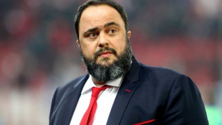 Της κακομοίρας: Ηταν     ένα     μικρό       καράβι…