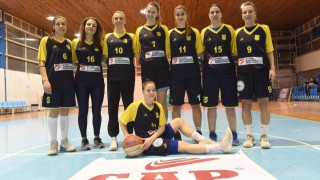 ΑΕ ΠΥΛΑΙΑΣ:  Γυναίκες                  έτοιμες για όλα!